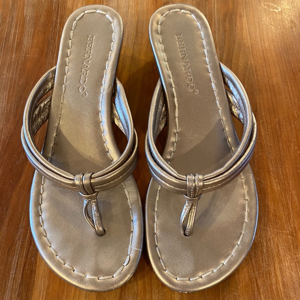 Bernardo Miami Wedge Platinum/Calf 6.5